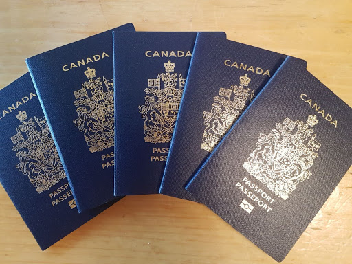 Passeport canadien france