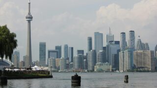 Immigration : parler français devient un accélérateur majeur vers la résidence permanente au Canada