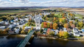 Une solution inattendue pour combler la pénurie de main-d’œuvre en région
